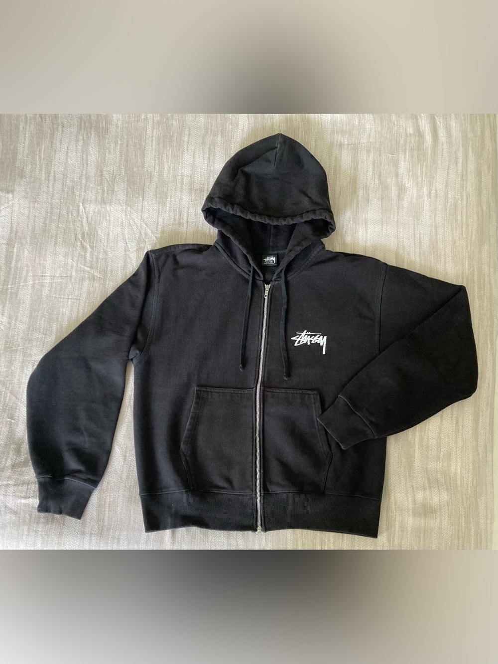 Mens Shattered zip-up hoodie, in black in size M.
